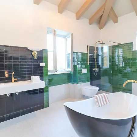 Deluxe Nature Galovi Dvori