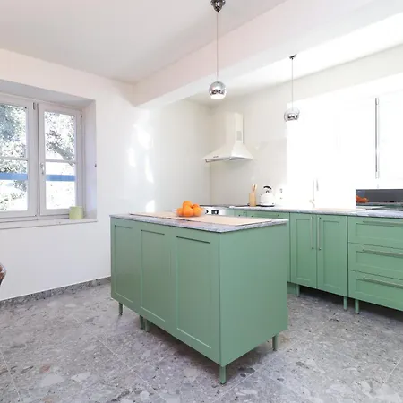 Deluxe Nature Galovi Dvori וילה ראב