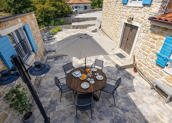 Deluxe Nature Galovi Dvori וילה ראב