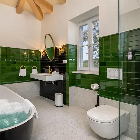 Vilă Deluxe Nature Galovi Dvori