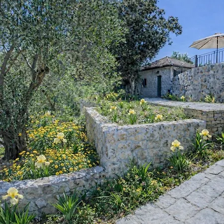 Deluxe Nature Galovi Dvori Rab Town